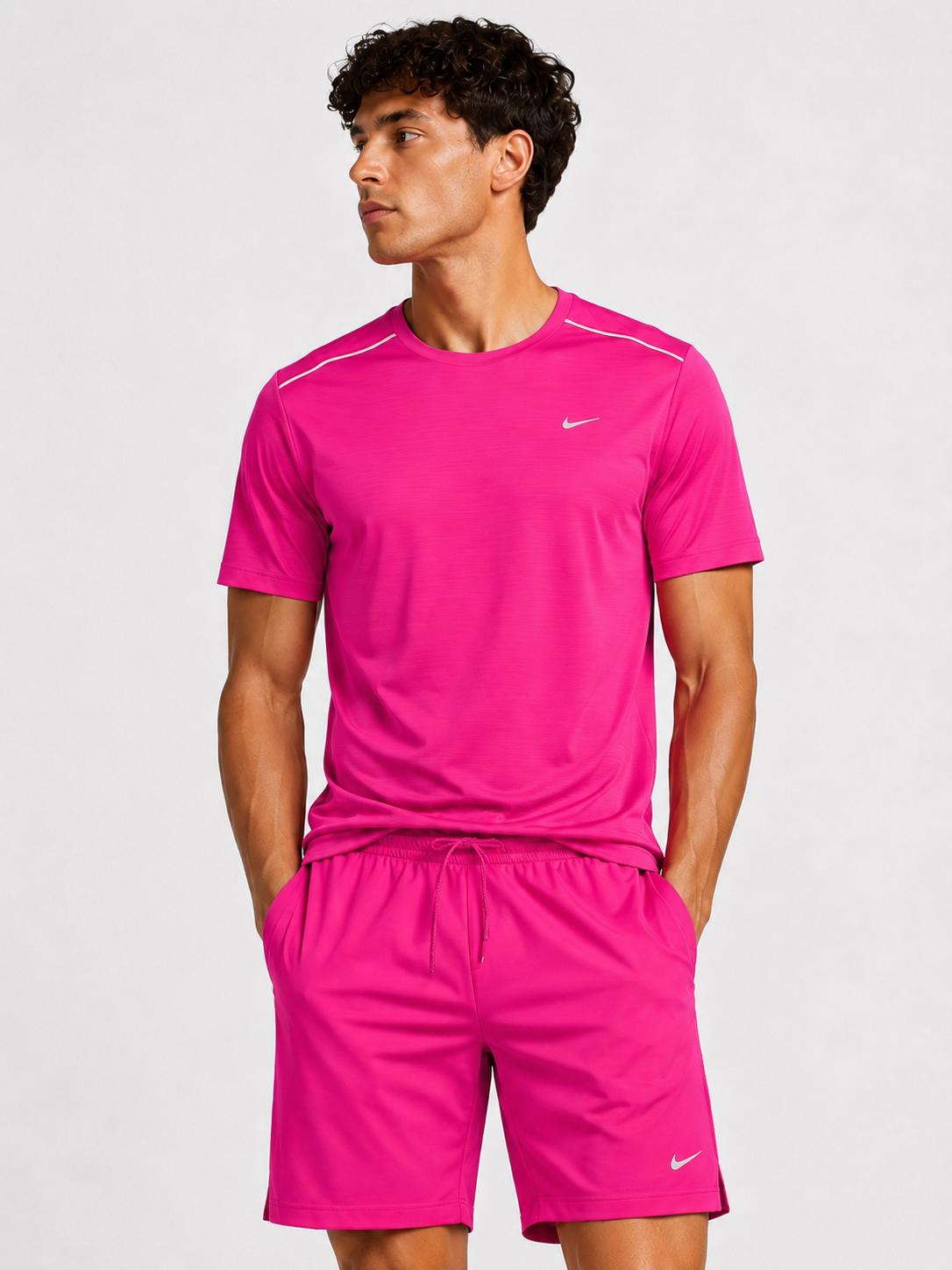 Ensemble Nike Miler Rose
